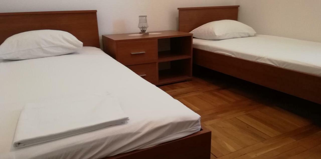 Marina Apartment End Rooms Vela Luka Kültér fotó